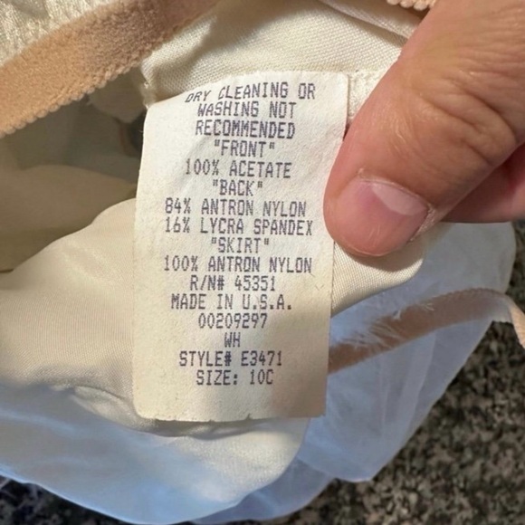 Elegant White Kids Dance Costume - Picture 7 of 9